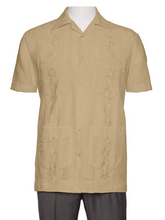Load image into Gallery viewer, Mens Embroidered Guayabera Shirt